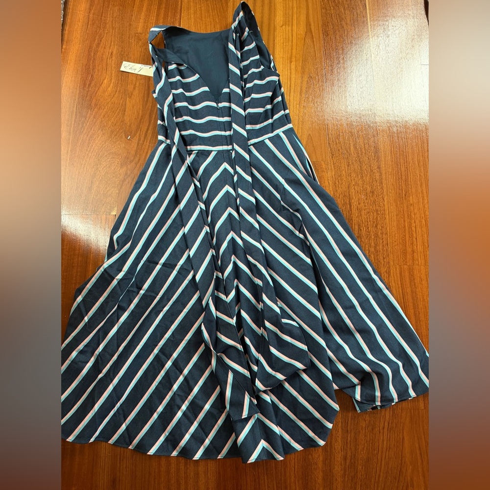 NWT Eliza J Striped Fit & Flare Midi Dress Size 4 - Picture 3 of 6